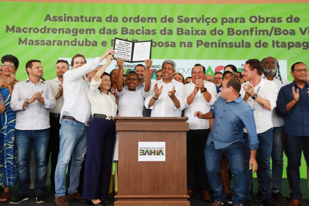 Cidade Baixa recebe investimento do Novo PAC; Jerônimo Rodrigues assina primeira ordem de serviço para obras de micro e macrodrenagem