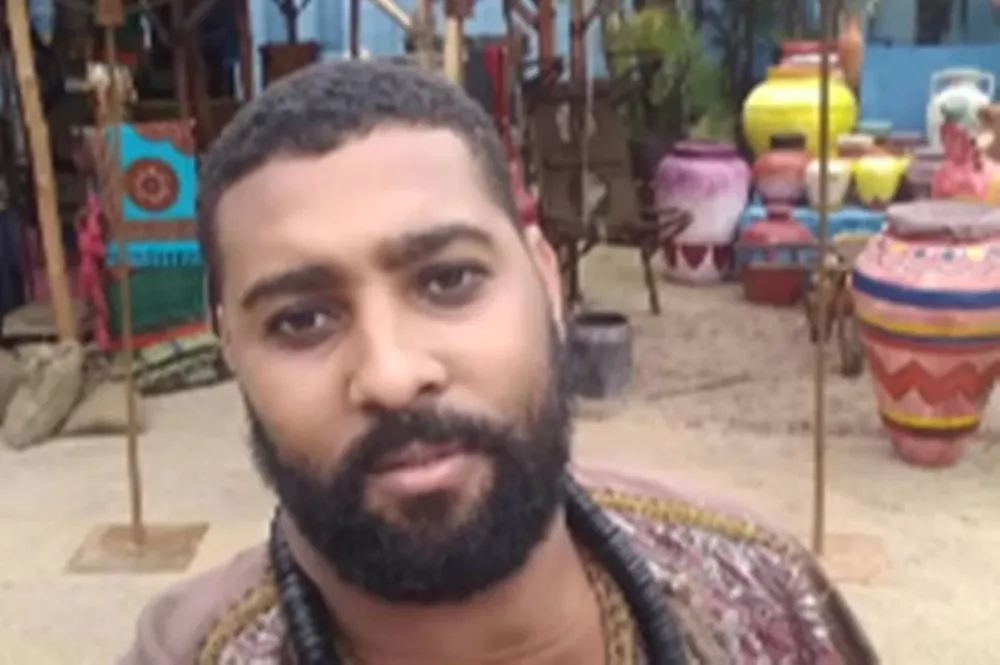 Ator da Record desaparece após entrar em carro com homem desconhecido