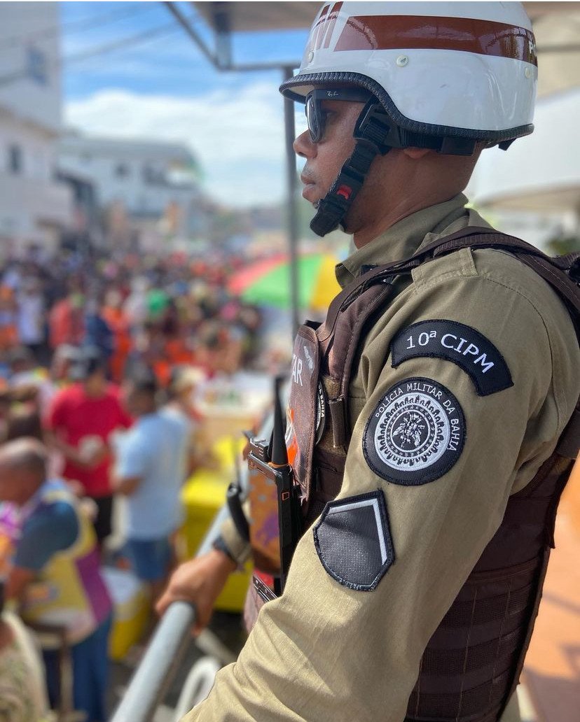 Carnaval de Madre de Deus tem câmeras de reconhecimento facial e efetivo de 350 PMs durante os dias de festa.