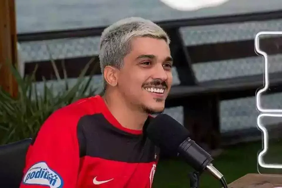 Chico Moedas debocha de música de Luísa Sonza: “Não conheço”