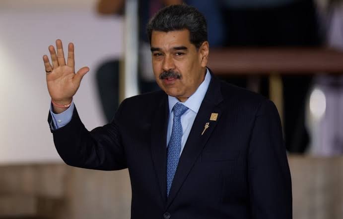 DE OLHO EM CONCESSÃO DE TV, IGREJA UNIVERSAL APOIA NICOLÁS MADURO NA VENEZUELA; AFIRMA SiTE