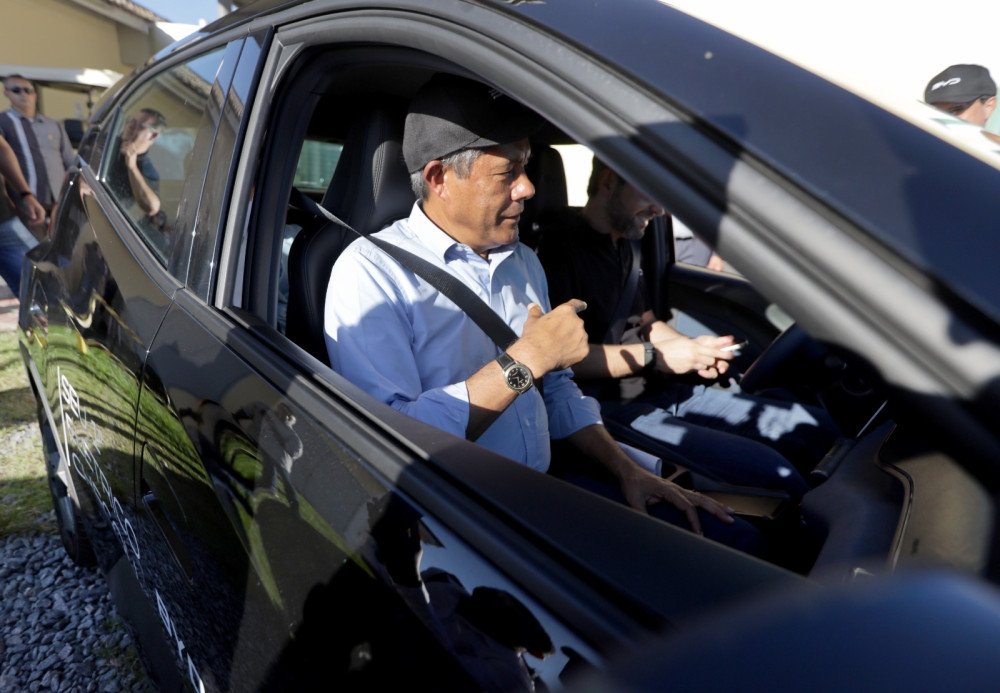 Governo da Bahia vai destinar frota da BYD para App e taxistas