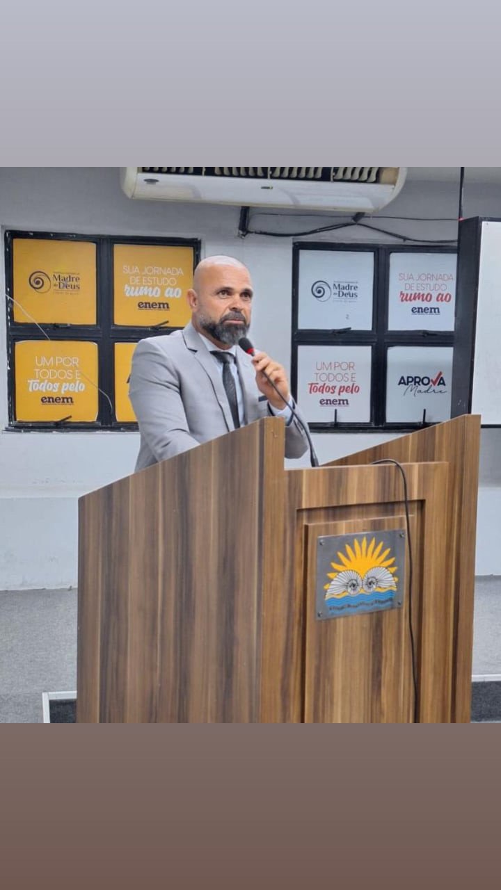 André da Limpeza continua no PSD e tentará reeleição na Câmara de Madre de Deus.