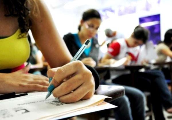 Correios anunciam cargos de nível médio e superior em concurso público