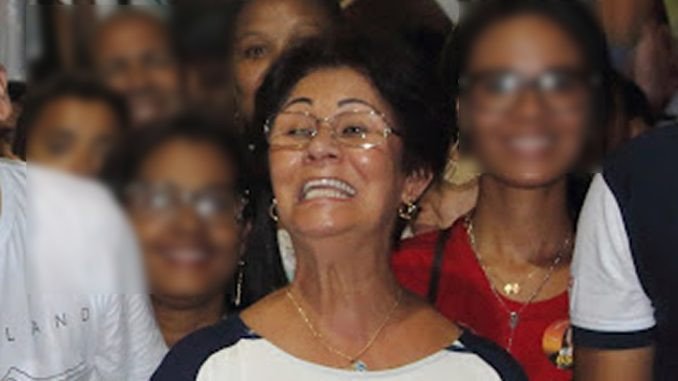 Nita compartilha pesquisa que Jailton e Dailton ficam à frente de Jeferson; filha diz que celular foi hackeado