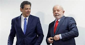 Haddad sobre cobrança de Lula por articulação: “Só faço isso da vida”
