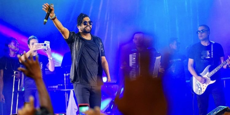 Dia do trabalhador terá shows de Silvano Sales, Zé Paredão e Pagode do Segredo em Candeias