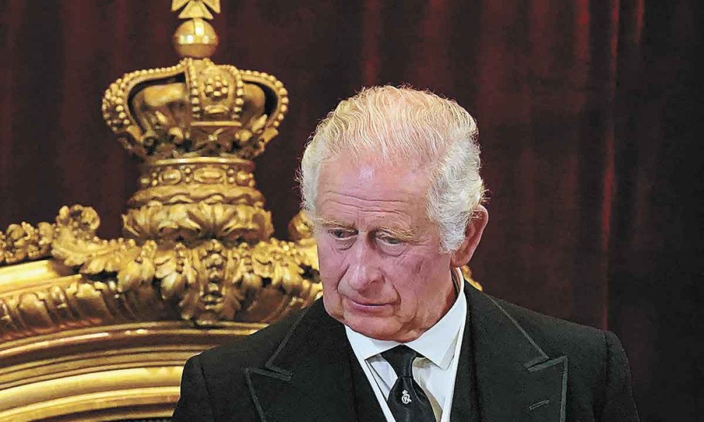 Charles III tem piora no quadro de saúde e roteiro do funeral é atualizado
