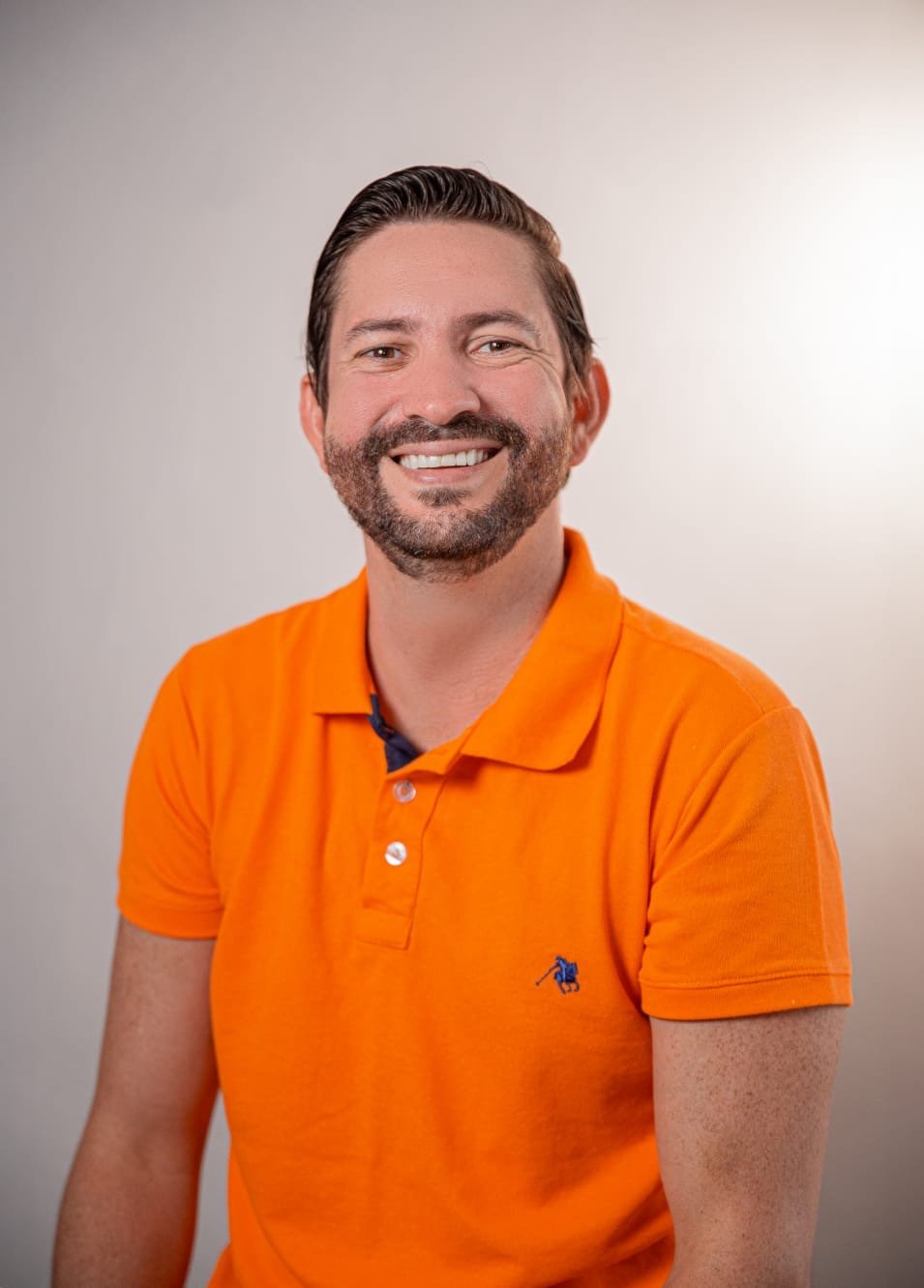 Candeias: “Quero fazer mais e melhor” diz Cassio Vinicius em anúncio de pré-candidatura a vereador.