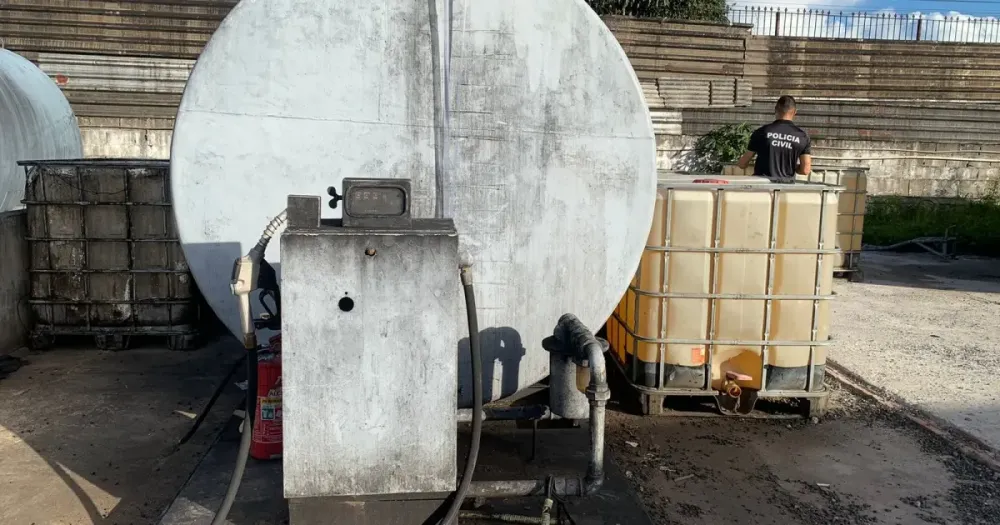 RMS: Polícia Civil de Candeias desarticula laboratório que adulterava combustíveis na Região Metropolitana de Salvador