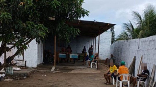 Dez dias sem tomar banho e cinco dias sem alimentação: veja relato de ex-interno de centro de recuperação clandestino na BA