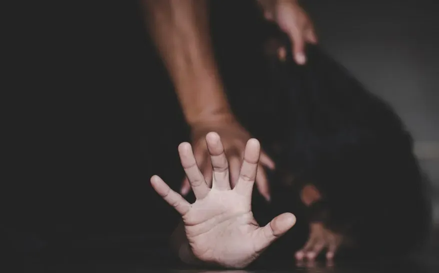 Pastor evangélico é investigado por abuso de enteada em SP