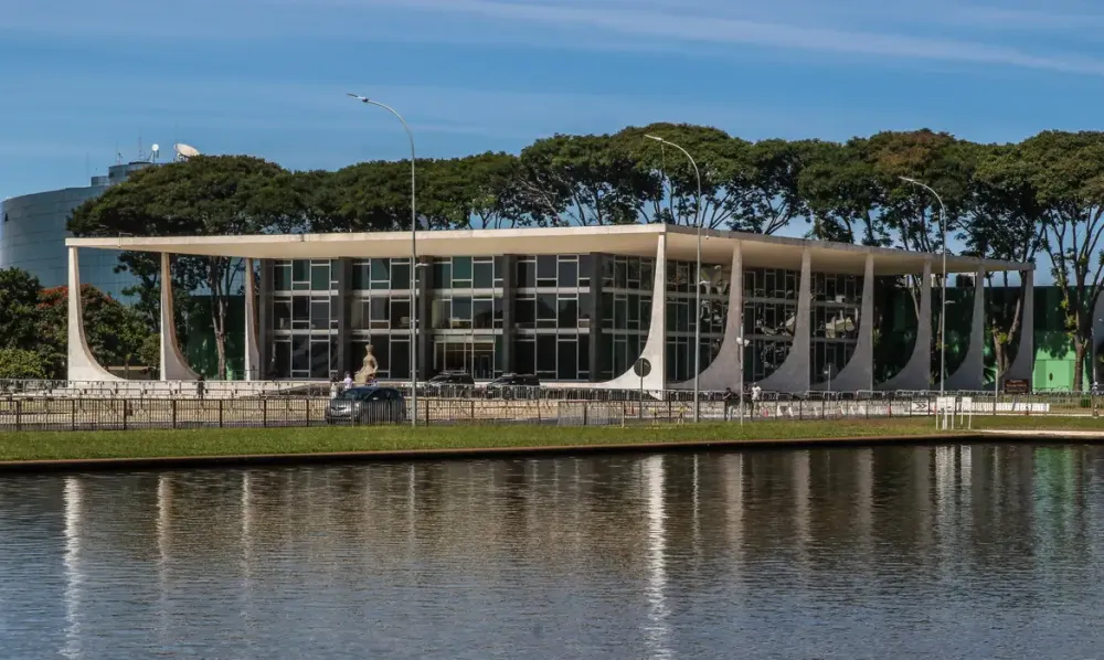 STF: Porte da droga continua como comportamento ilícito