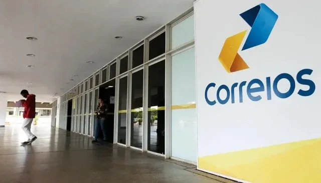 Correios lançam concurso com 33 vagas e salário de até R$ 6,8 mil