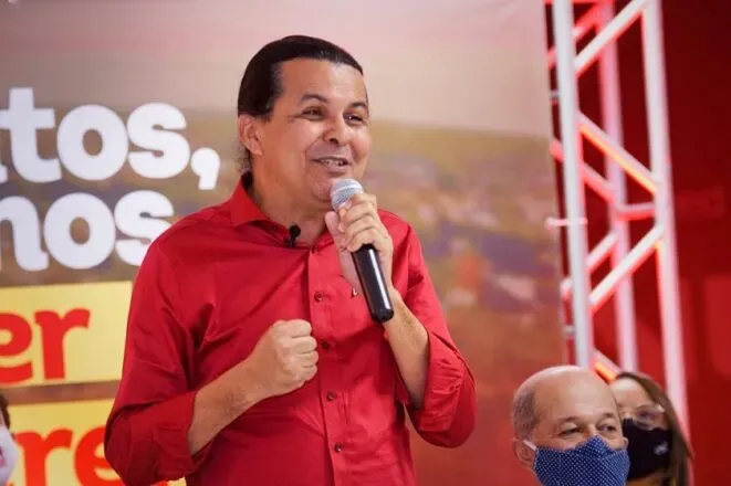 Radiovaldo Costa assume mandato na ALBA