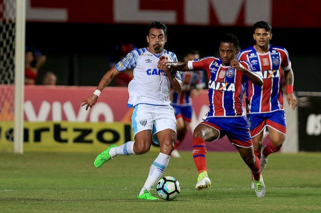 Bahia abre o placar, mas cede empate ao Avaí em Pituaçu