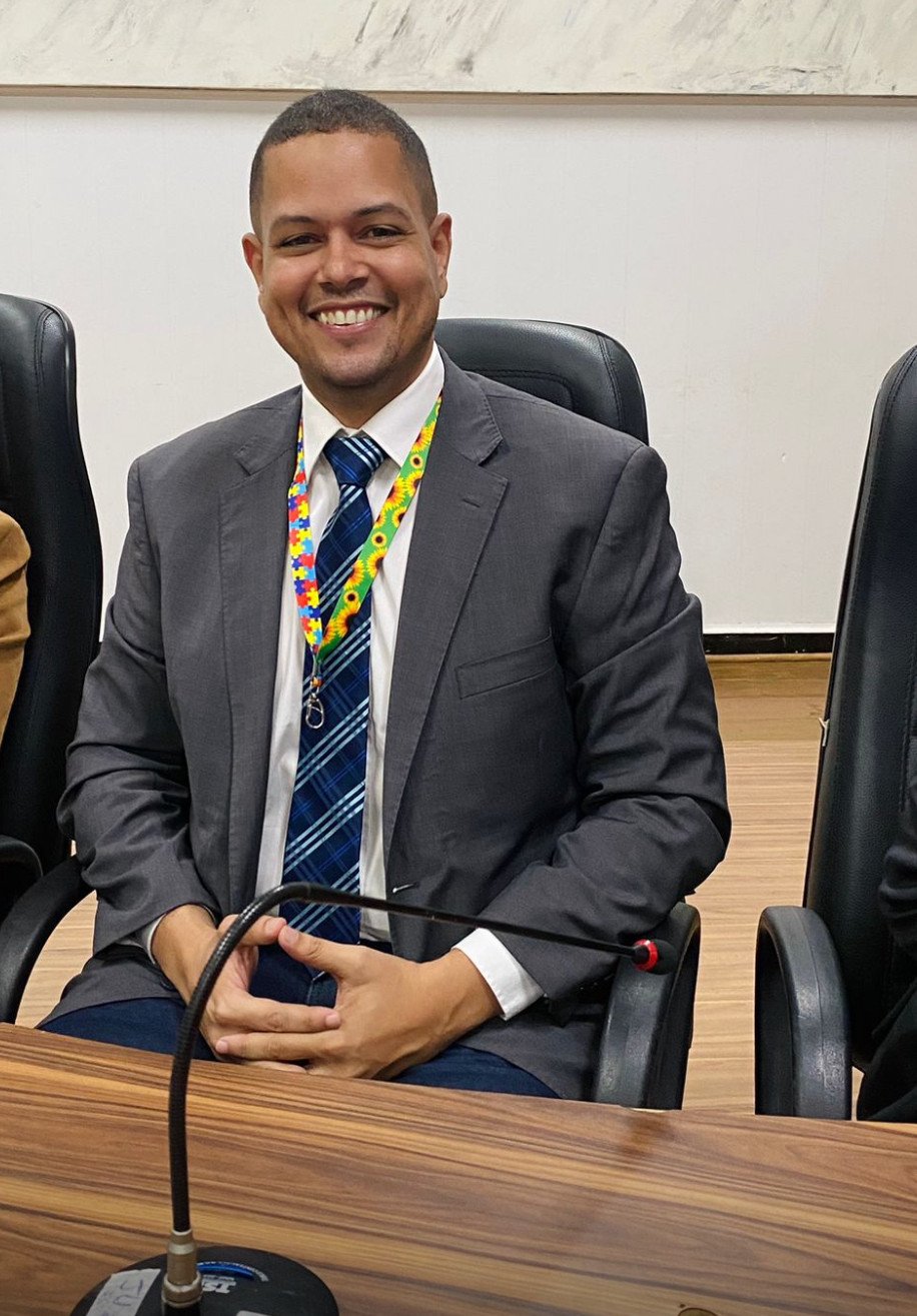 Candeias: Vereador Diego Maia propõe moderação na utilização de fogos de artifício nas campanhas eleitorais.