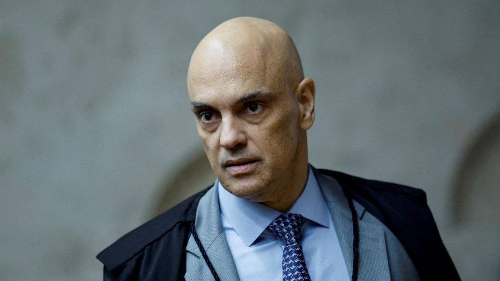 X diz que pagará multas e Moraes determina desbloqueio de contas bancárias