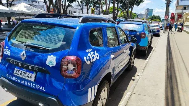 Guardas Municipais se reúnem em frente à prefeitura para cobrar alterações no Projeto de Lei do Estatuto