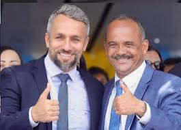 Quase um pai! Prefeito de Camaçari demite todos os servidores comissionados da cidade; número passa os 3 mil