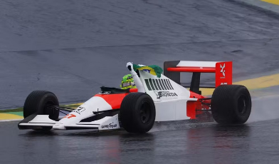 Fórmula 1: Hamilton homenageia Senna com carro e bandeira e emociona Interlagos