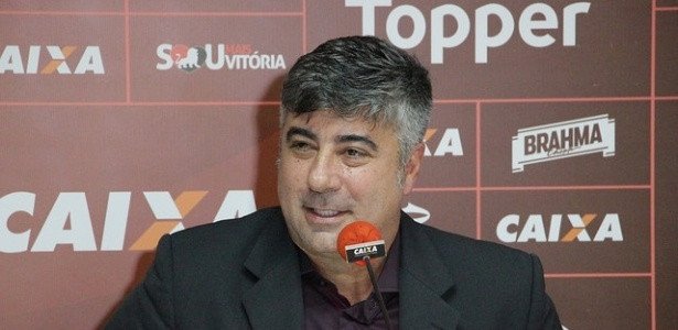 Gallo não é mais treinador do Vitória !
