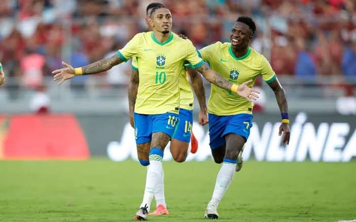 Em Salvador, Seleção brasileira tem confronto direto com o Uruguai pela Eliminatórias