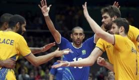 Brasil vence a França no vôlei masculino e avança para as quartas de final