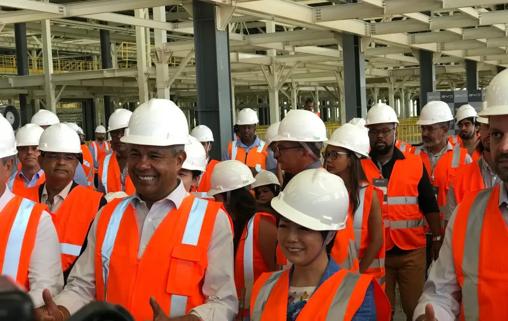 BYD anuncia 2 mil vagas de trabalho até fevereiro de 25 e promete transformar Camaçari no “Vale do Silício”