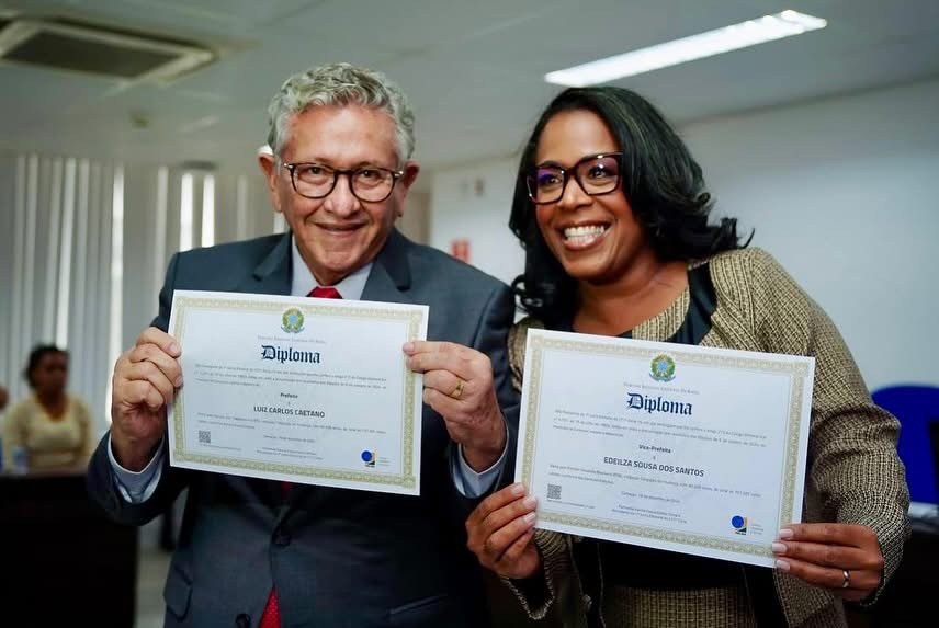 Luiz Caetano é diplomado prefeito de Camaçari e prega união pelo futuro da cidade