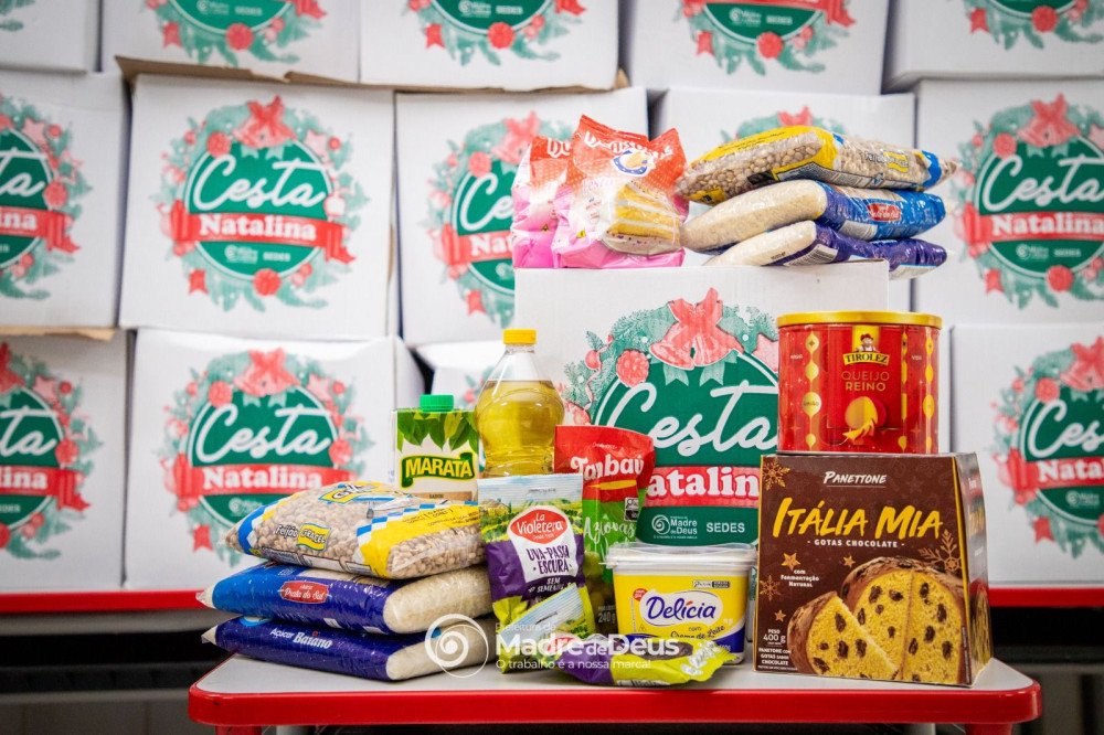 Prefeitura de Madre de Deus distribui Cesta Natalina dia 24 de dezembro