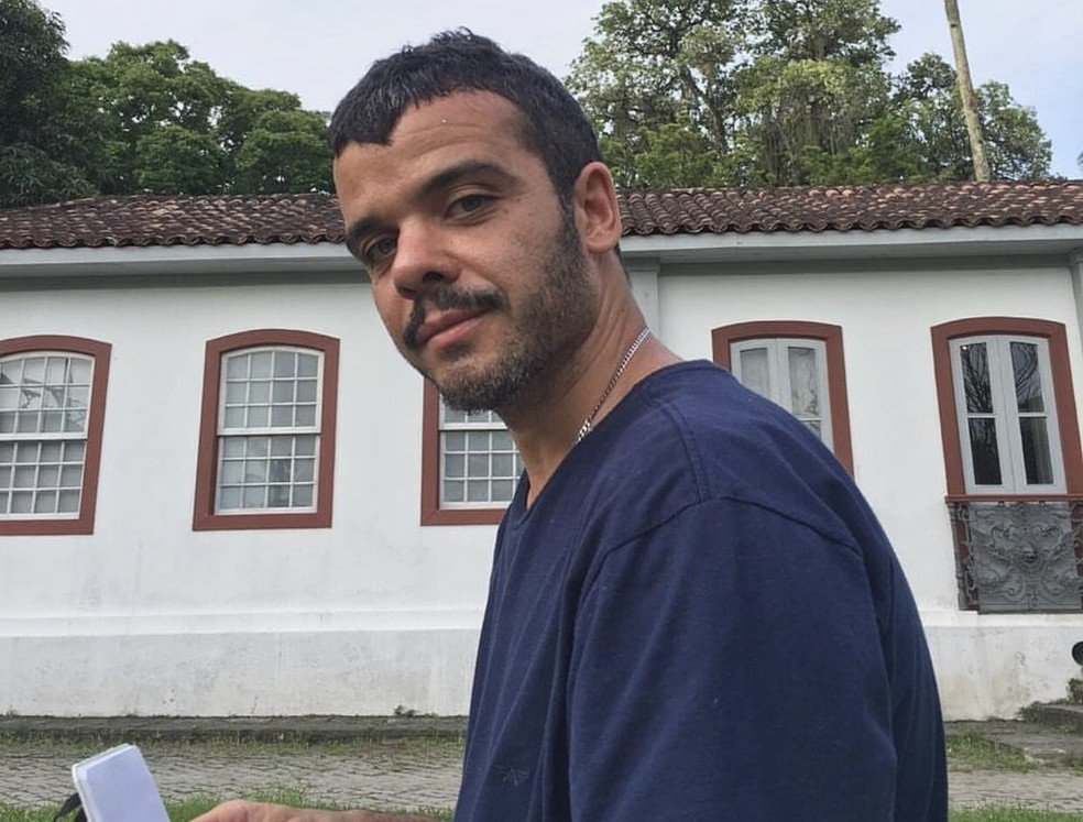 Suspeitos de envolvimento na morte de ex-ator mirim João Rebello são mortos em troca de tiros com a polícia na Bahia
