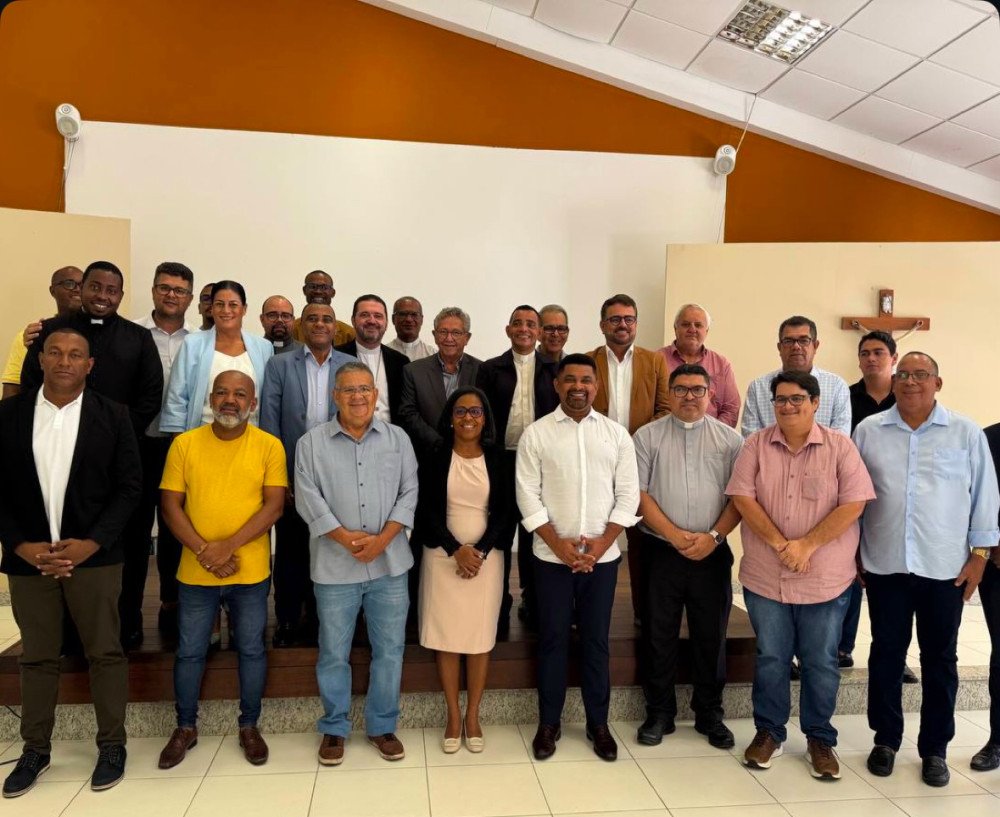 Diocese de Camaçari promoveu encontro com gestores municipais em busca do bem comum