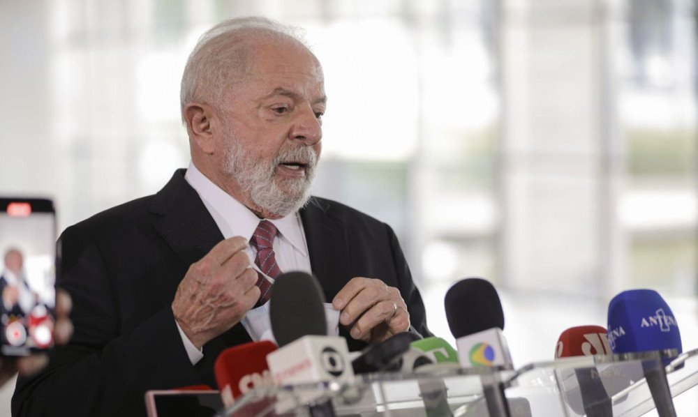 Lula diz que ampliação da faixa de isenção do IR é justiça social