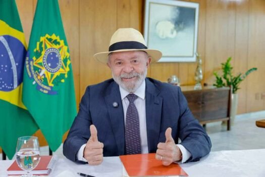 Lula diz que projeto vai entregar gás gratuito a 22 milhões de famílias