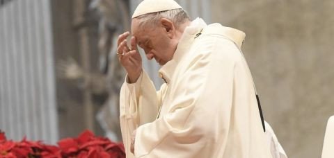 Papa Francisco tem ‘quadro clínico complexo’ e tratamento será modificado