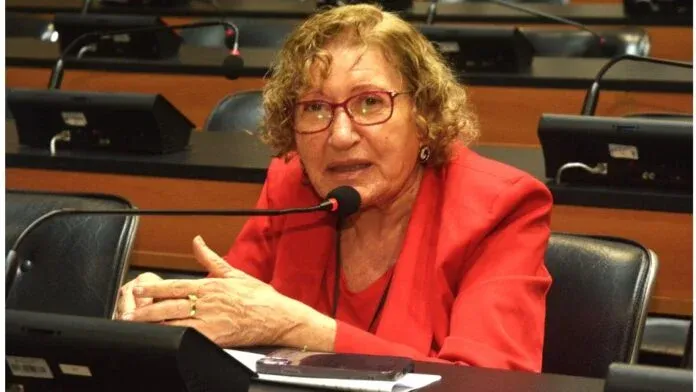 ALBA: Maria del Carmen defende que Comissão de Desenvolvimento Urbano seja permanente