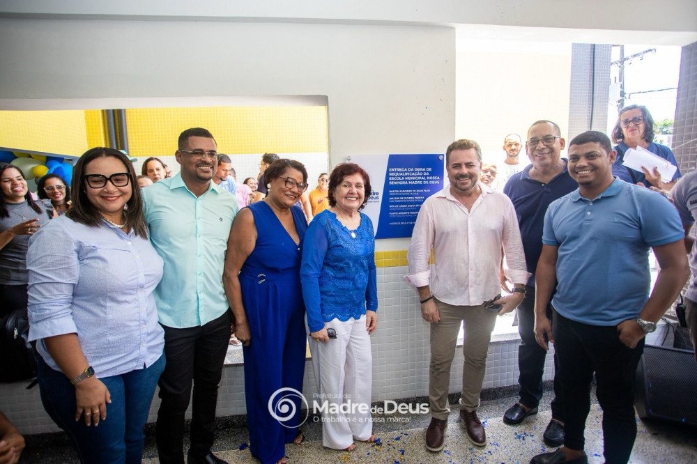 Prefeitura de Madre de Deus entrega mais uma escola totalmente requalificada