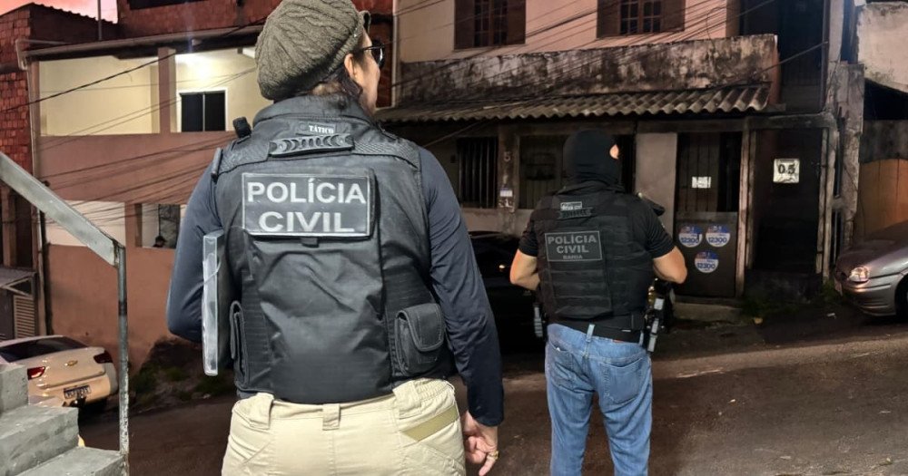 Quatro suspeitos morrem em confronto com a polícia durante operação que mira integrantes de grupos criminosos em Salvador