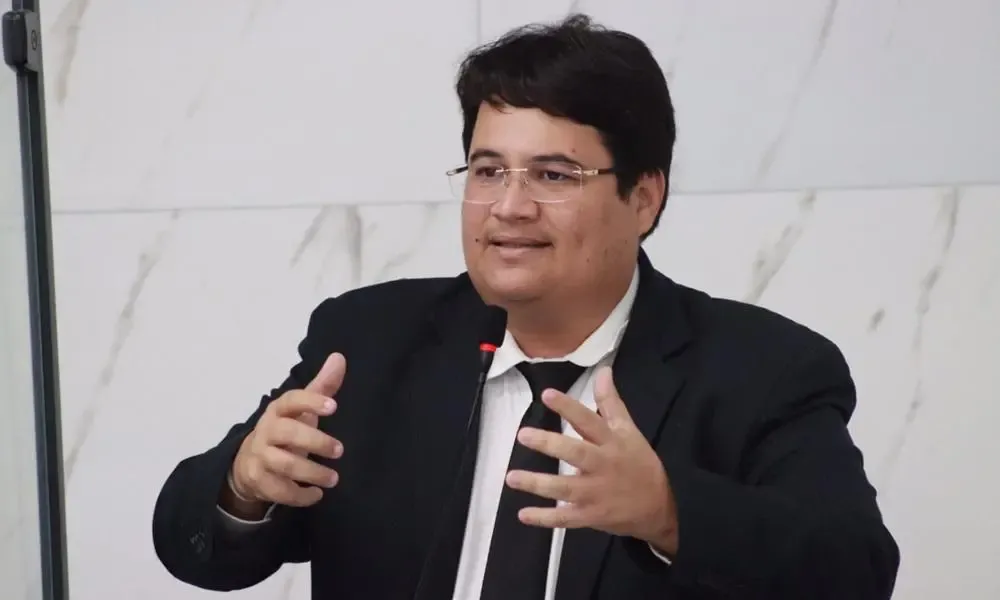 “Gestões motosserra e contra o povo”, afirma Tagner sobre administrações do União Brasil em Camaçari e Salvador