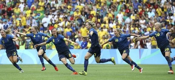 Brasil perde nos pênaltis para Suécia e fica fora da final do futebol feminino