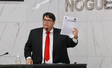 Tagner denuncia irregularidades na gestão Elinaldo no programa Minha Casa, Minha Vida