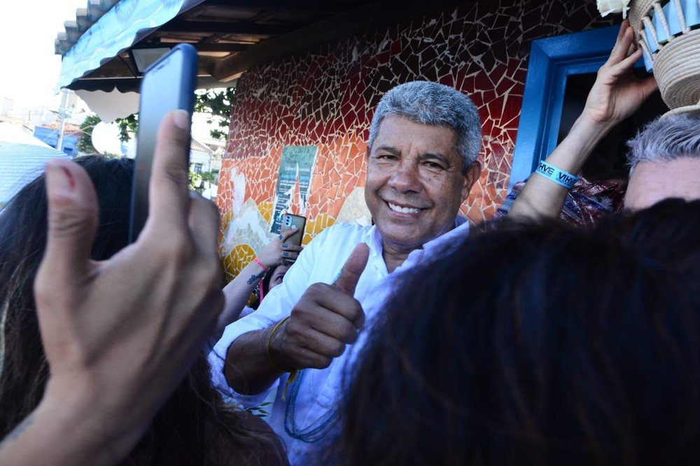 Quaest: 61% dos baianos aprovam governo de Jerônimo Rodrigues