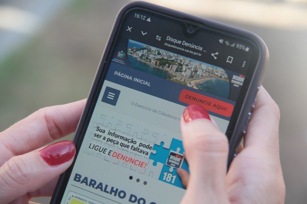 Disque Denúncia da SSP atua 24h por dia durante o Carnaval 2025