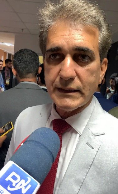 Deputado Robinson quer ampliar fiscalização nos serviços prestados pela Coelba