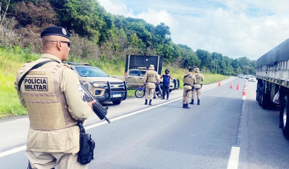 PM prende na Bahia 38 pessoas em flagrante em megaoperação
