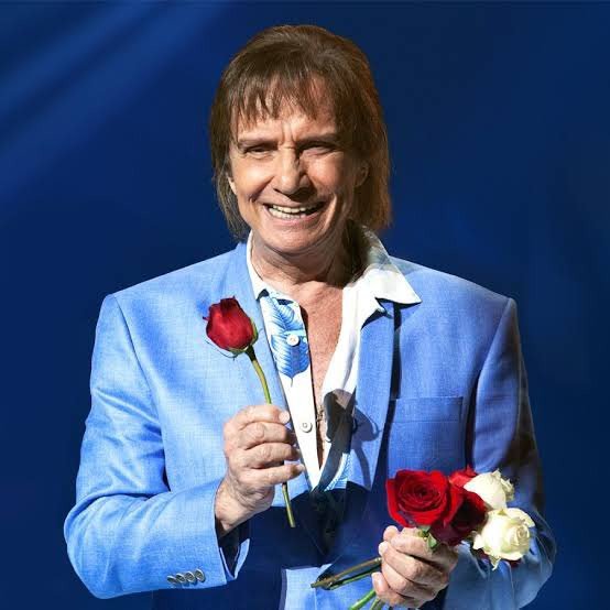 Após 51 anos, contrato de Roberto Carlos com a Globo acaba nesta segunda (31)