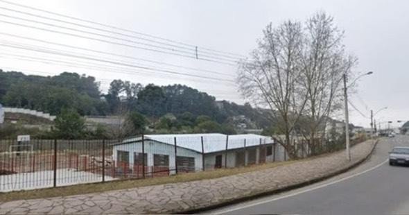 Alunos esfaqueiam professora e quebram câmeras de segurança antes do crime no Rio Grande do Sul