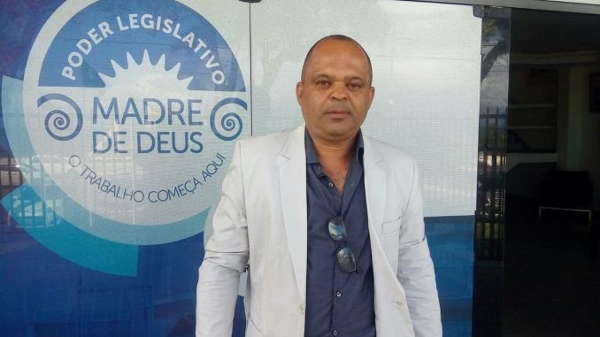 Vereador Val Peças acusa Anselmo e Jeferson de ‘formação de quadrilha’ em Madre de Deus