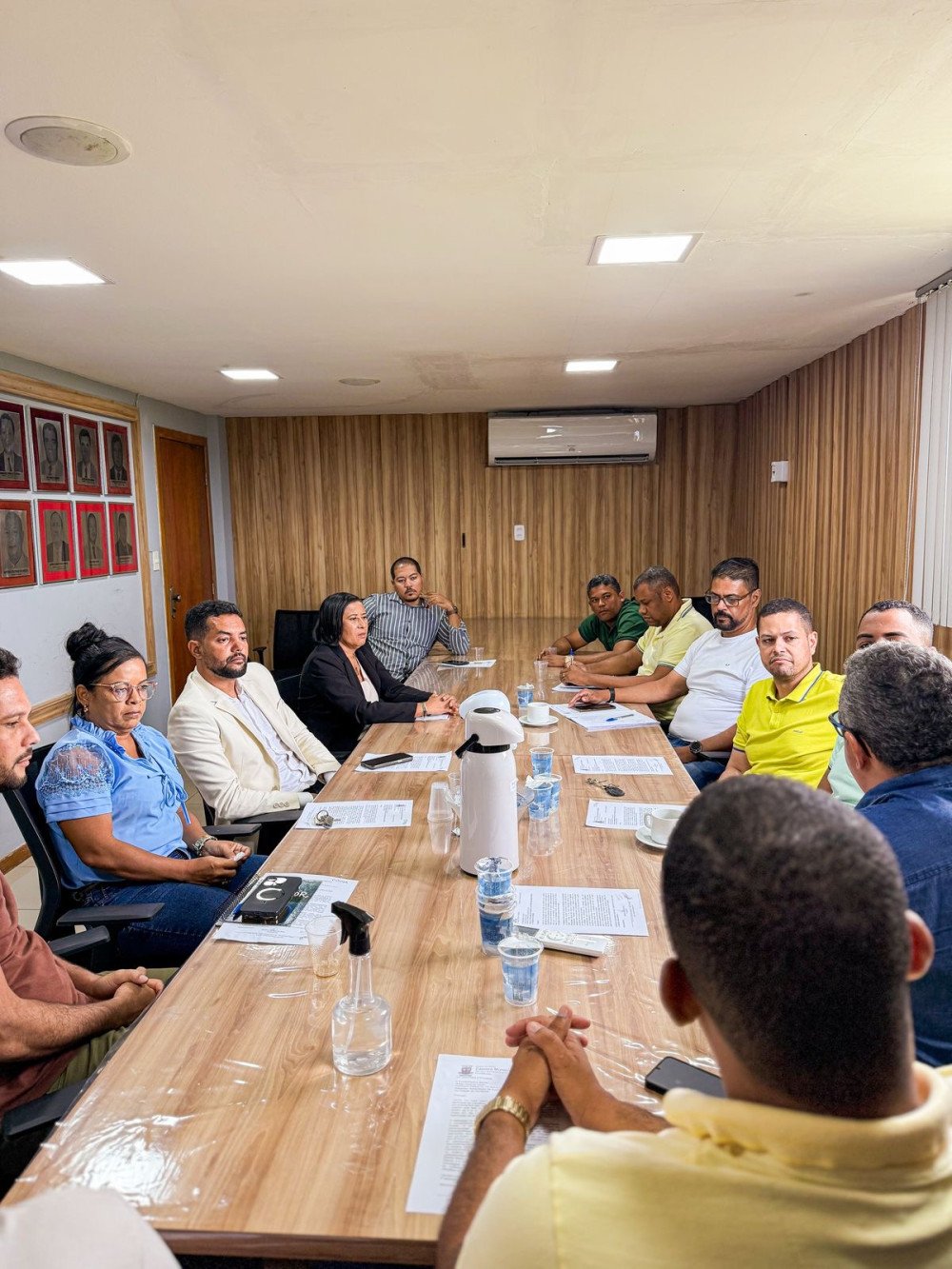 Câmara de Candeias e Secretaria de Mobilidade discutem melhorias no trânsito urbano